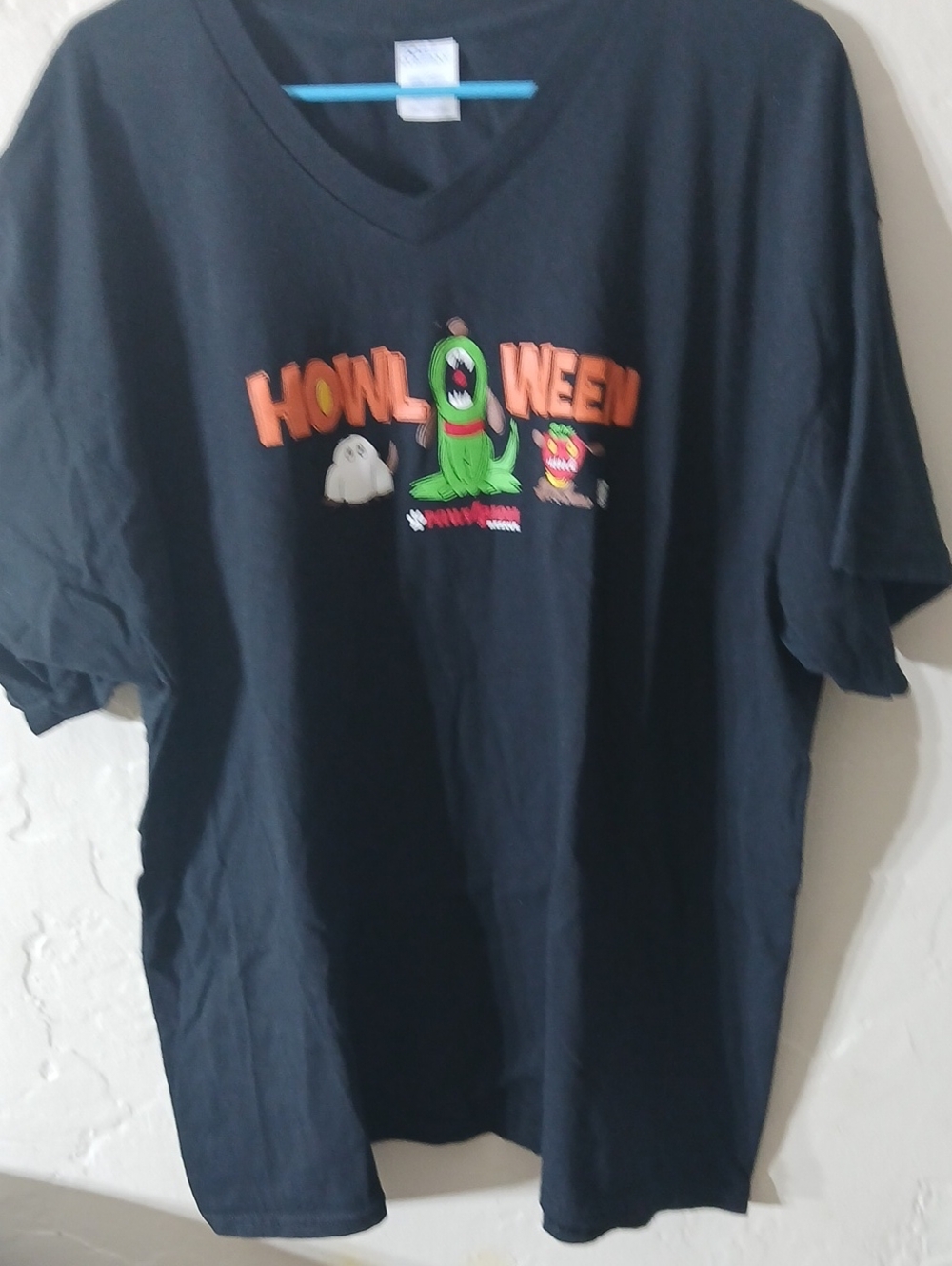 Kids Black Halloween 'Howl-O-Ween' Graphic Tee 2XL